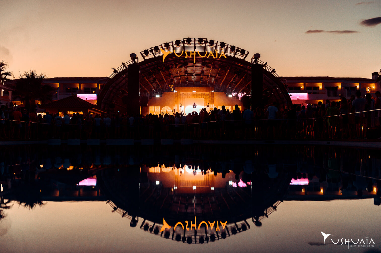 USHUAIA - Ibiza Clubbing Guide